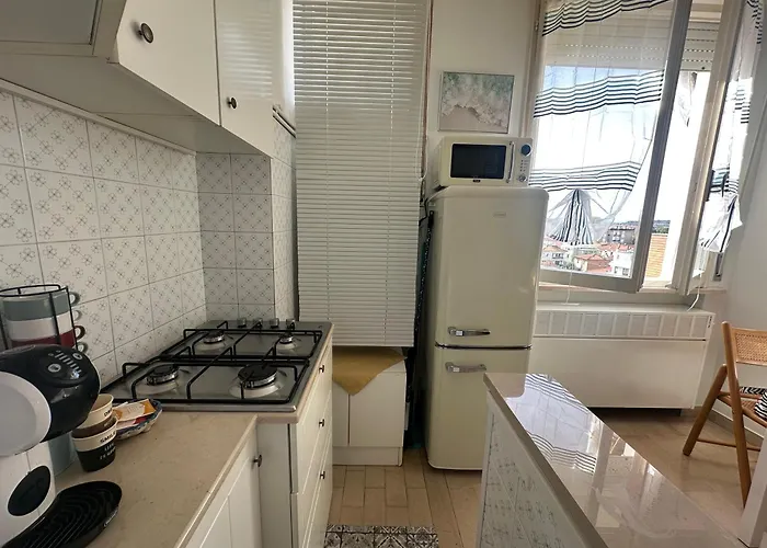 Tra Cielo E Mare Da Vale Daire Fano